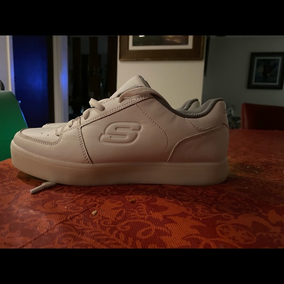 Skechers boys size 5 light up sneakers - Picture 9 of 14
